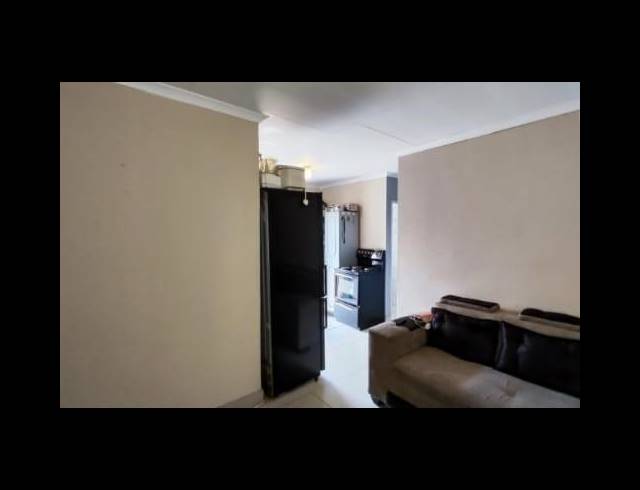 3 BEDROOM HOUSE FOR SALE IN SAVANNA CITY